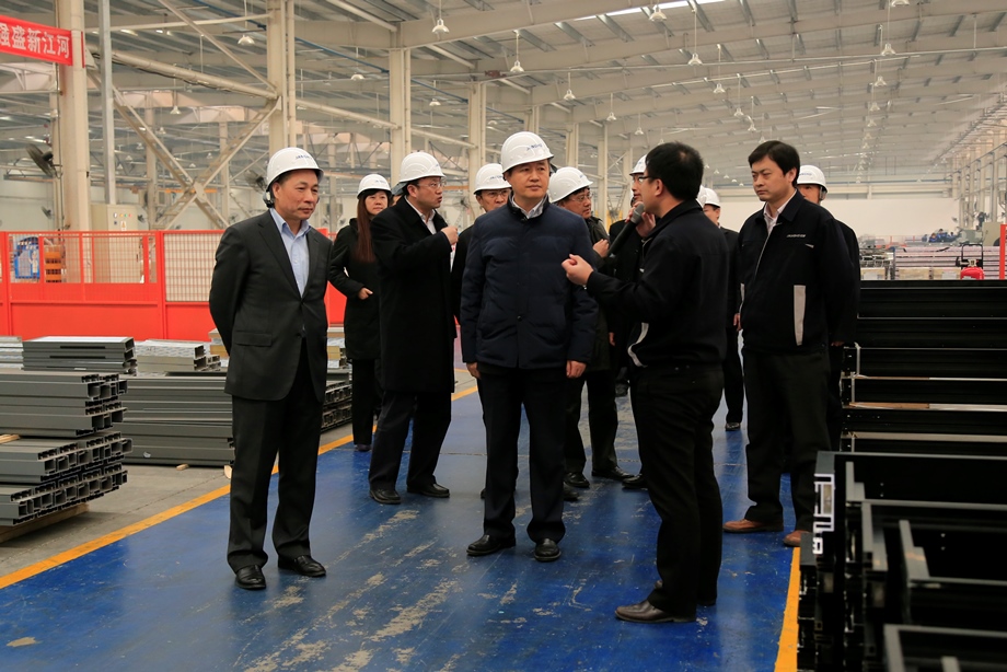 北京市委常委、宣傳部長(zhǎng)李偉一行蒞臨江河創(chuàng)建專題調(diào)研